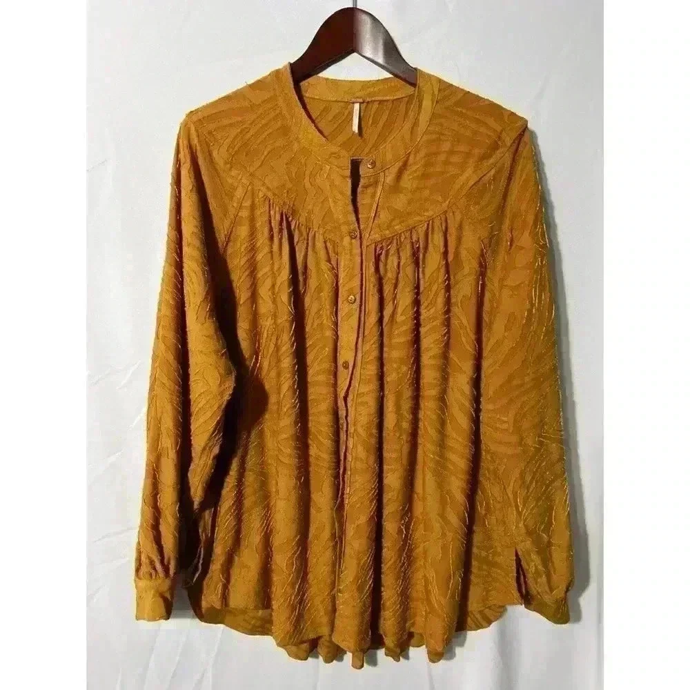 Free people top - Picture 1 of 3